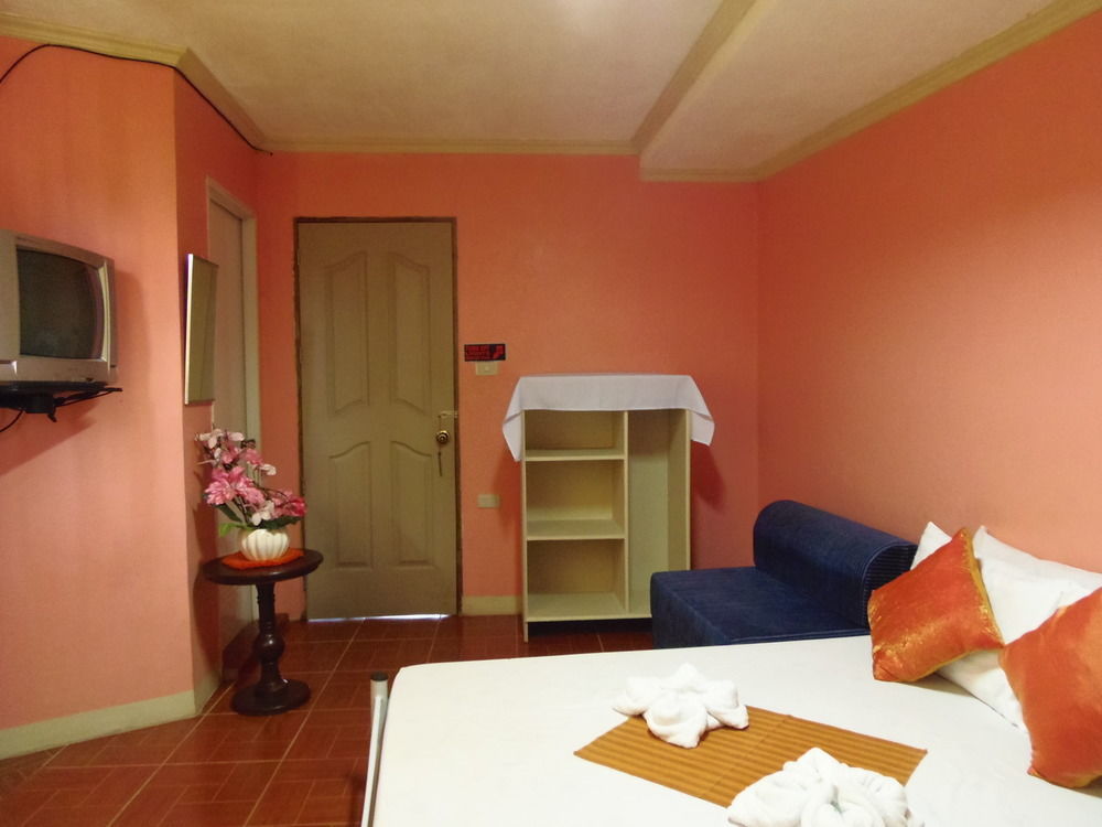 Palanca Guest House Coron Exteriör bild